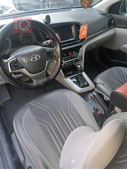 هیوندای ئەلەنترا